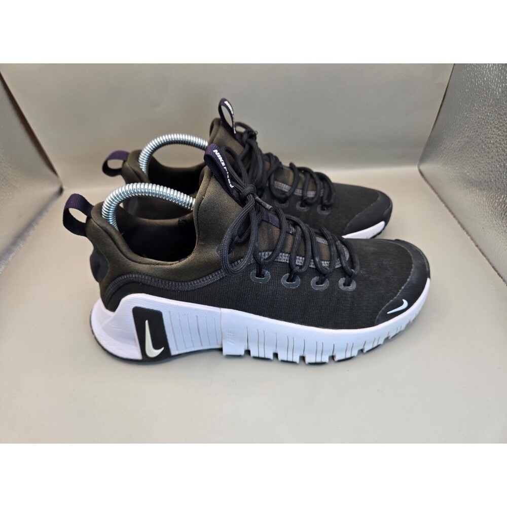 Nike Free Metcon 6 Shoes Women's 8 Black White Cross Training Athletic Sneakers - Picture 1 of 8
